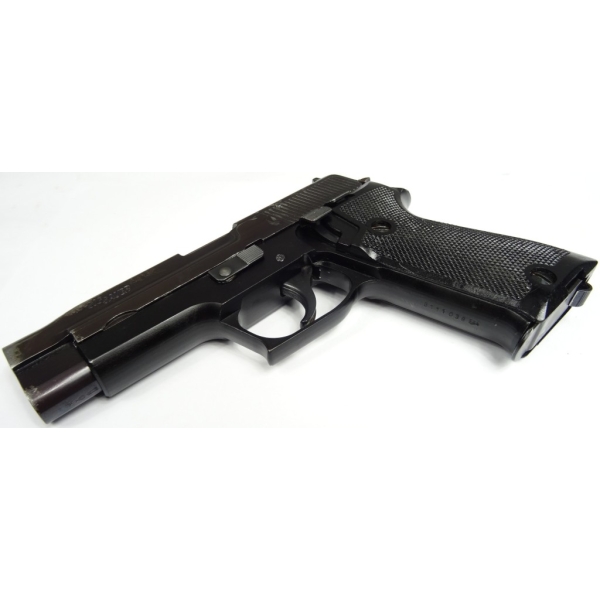 Pistolet Sig Sauer P220 kal. 9x19mm